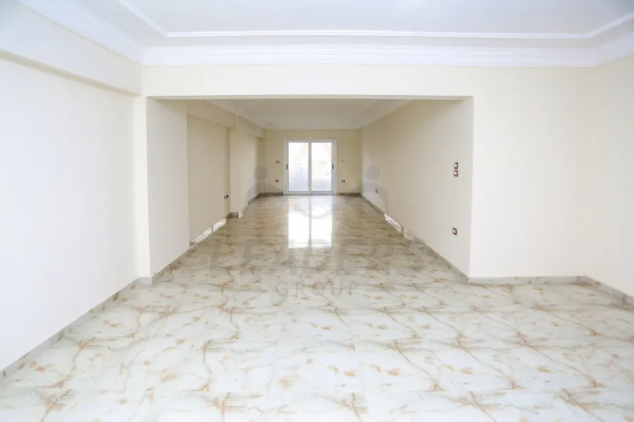 شقه للايجار 280 م جليم (ش مصطفي ماهر)