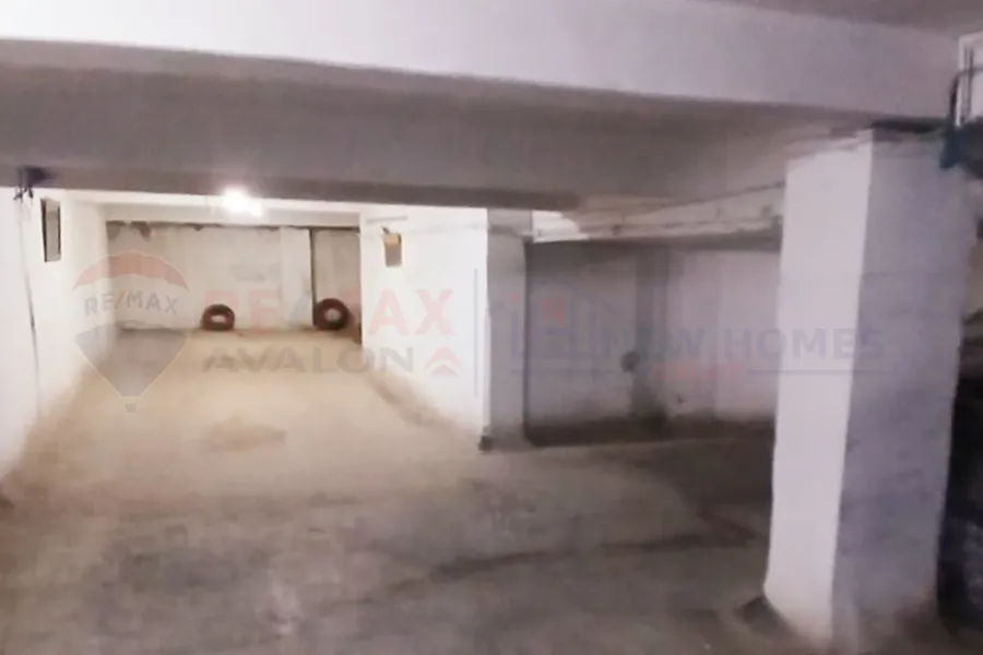 جراج للبيع 310 م ستانلي (ش عبد الحميد العبادي)