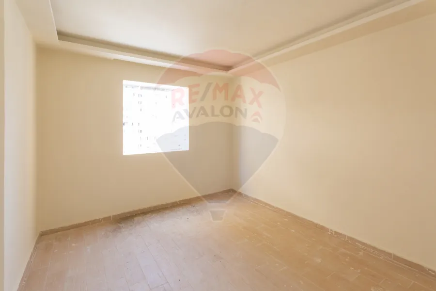 Apartment for sale 110 m Victoria (Amir St.- steps from Abu Qir St.)