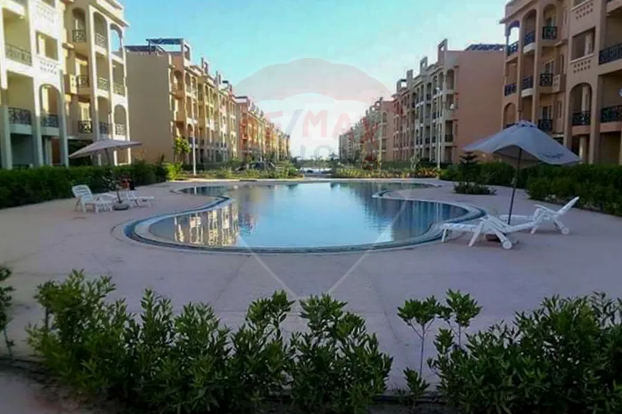 Chalet for sale on the coast (Emirates Heights) - 100 m