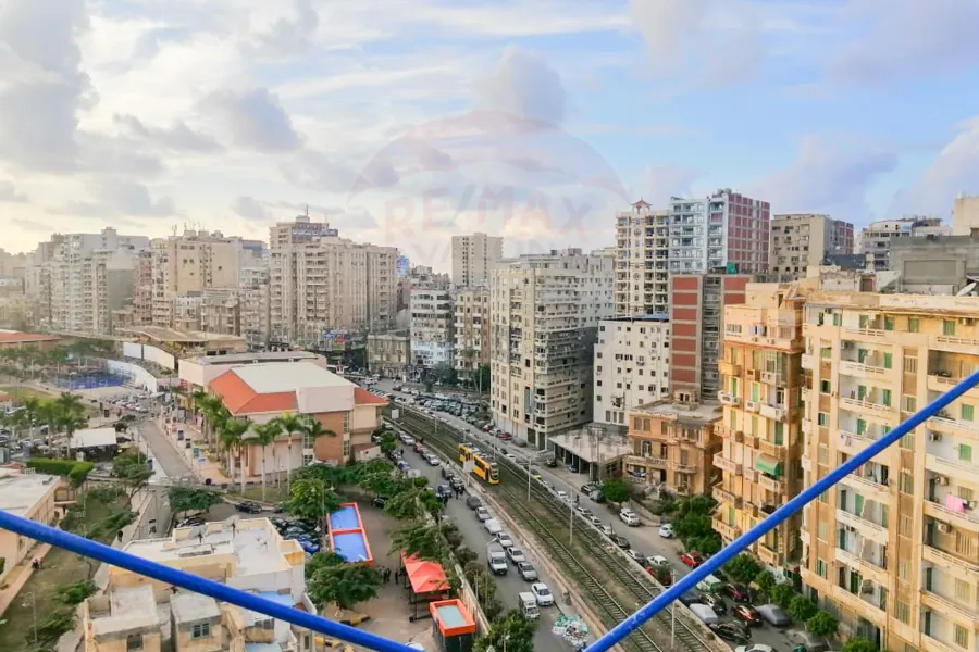 شقة للبيع 285 م سبورتنج (عمارات الفرات)