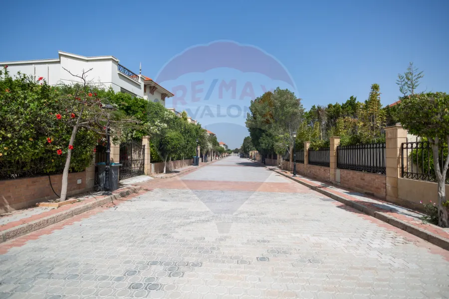 Villa for sale, 620 m, King Mariout (Al Safwa Compound)