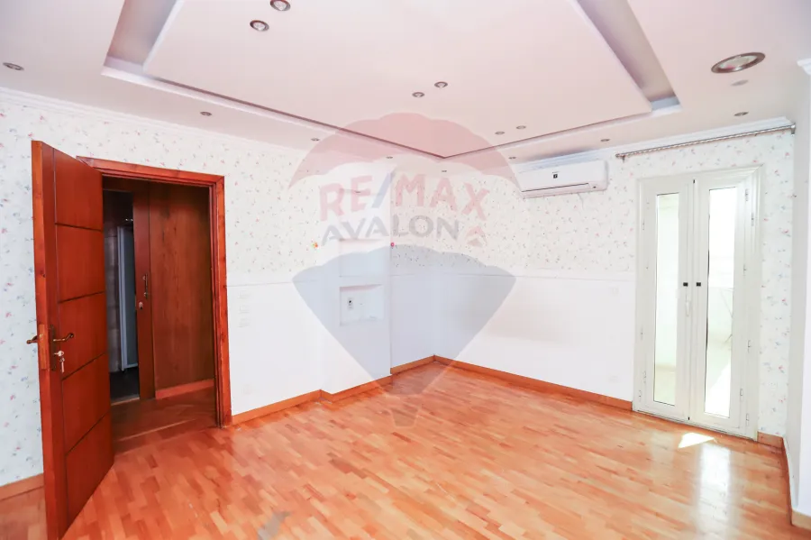 شقه للايجار 175 م لوران (شارع الاقبال)