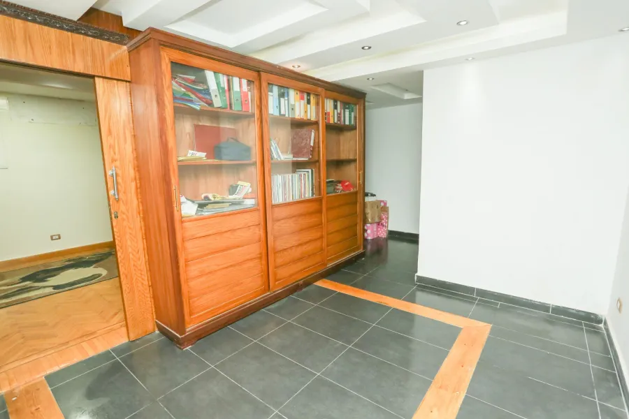 Mezzanine Commercial for sale 133 Bolkly (Abdelhamid Abbady St.)