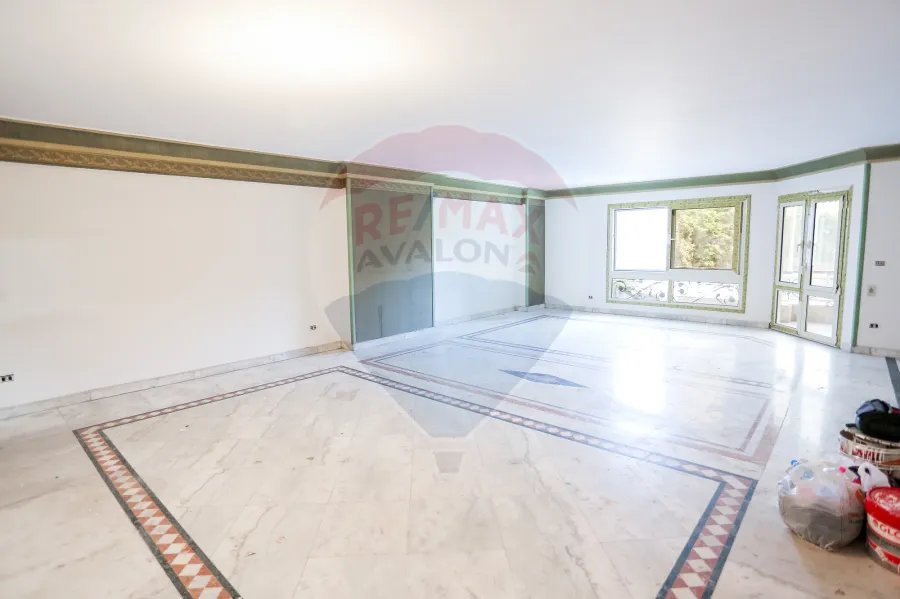 مقر اداري للايجار 255 م سموحه ( شارع كمال الدين صلاح )