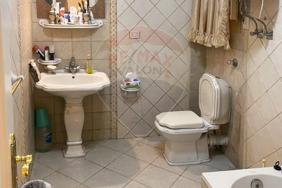 Apartment for sale 138 m Smouha (El Nasr St.)