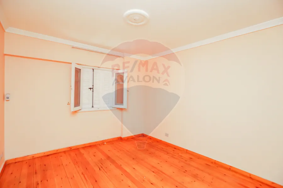 Apartment For Sale 218 m Smouha (Fawzi Moaz st)