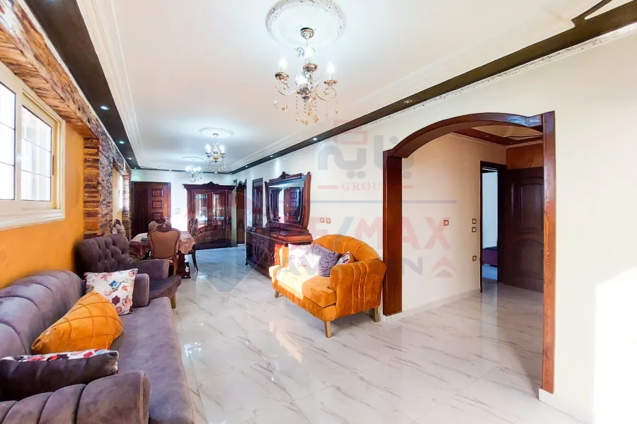 Apartment For Sale 180 m San Stefano (Steps From The Sea)