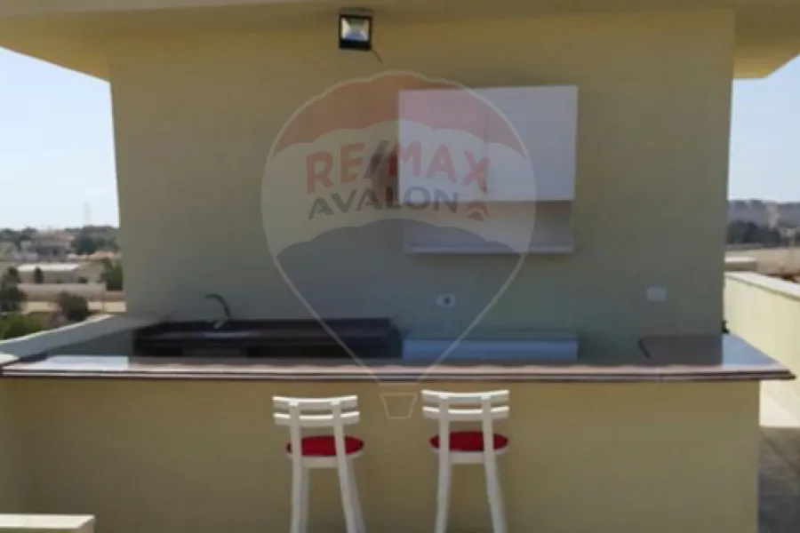 فيلا توين هاوس للبيع (ستيلا هايتس) 245 م