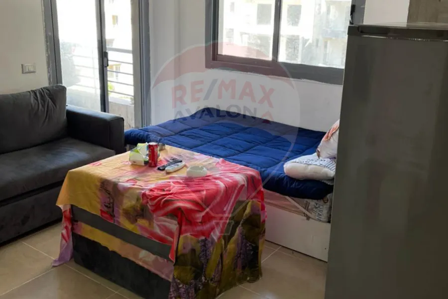 شالية للبيع (باتر سي - بحري الطريق ) 60 م