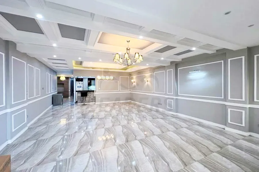 شقة للبيع 250 م سموحه (ش بهاء الدين الغتورى)