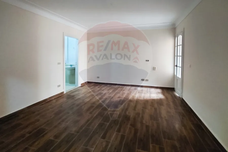 Apartment for rent 165 m Smouha (Tutankhamun St.)