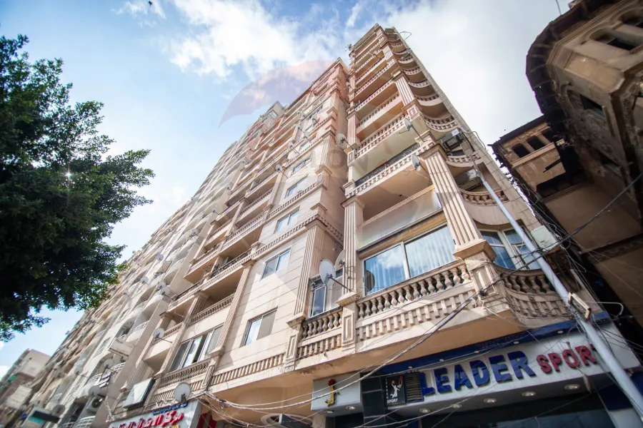 Apartment for sale 160 m sporting (Directly on the tram)