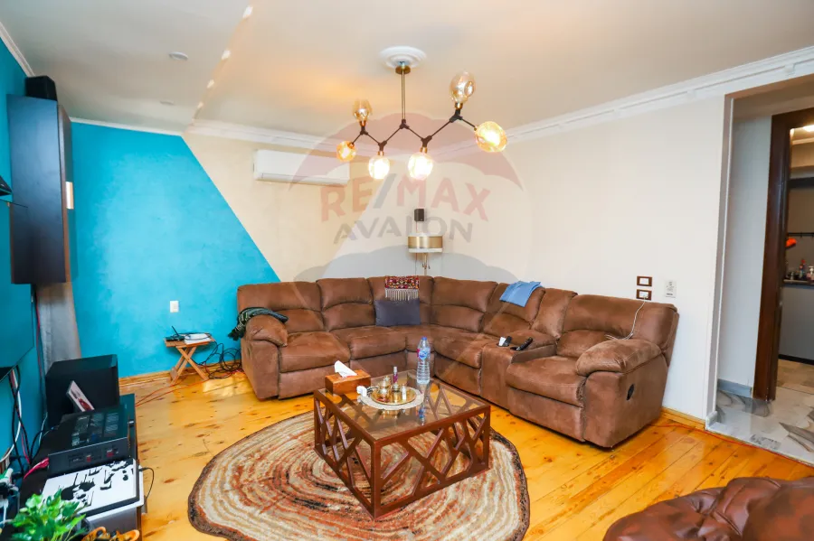 شقة دوبلكس للبيع 308 م سموحة (ش فوزى معاذ)