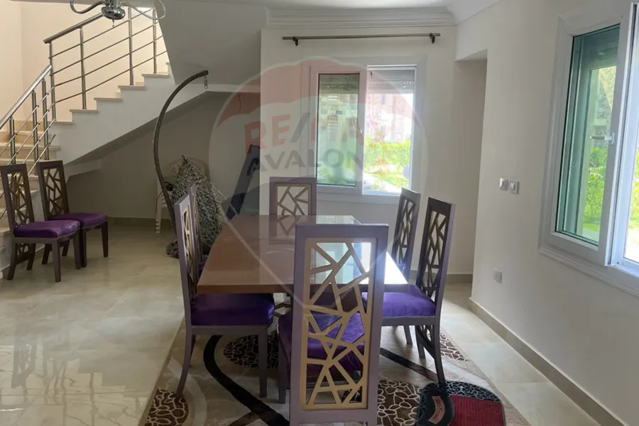 فيلا للبيع الساحل (مارسيليا بيتش 4)