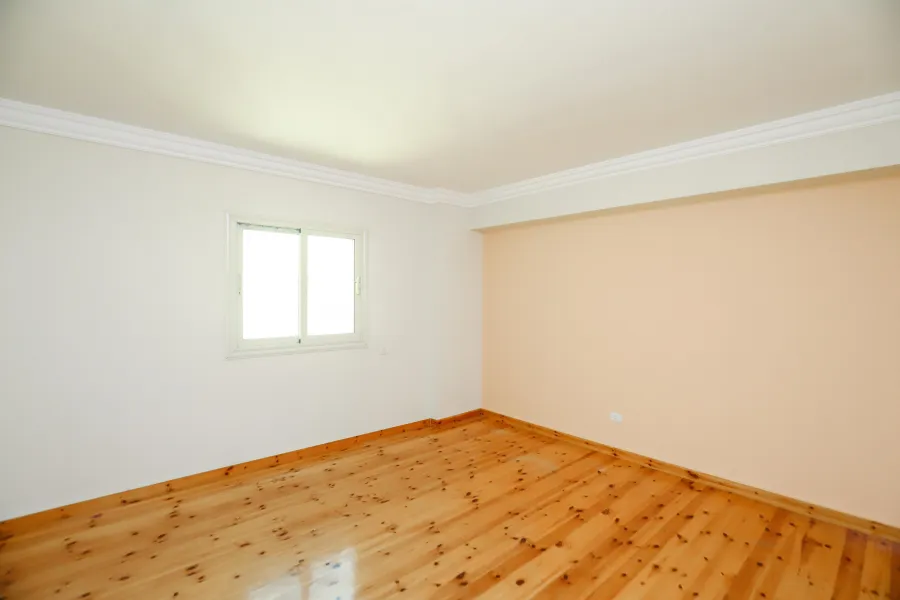 Apartment for Sale 300m Raml Station (Sea View)