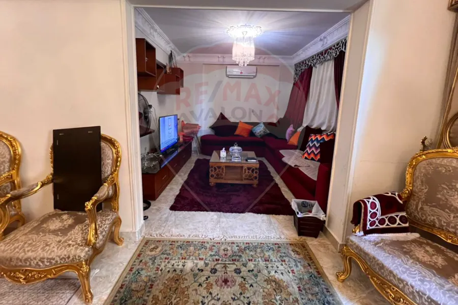 شقة للبيع 129 م سموحة (كومباوند سموحة انترانس)