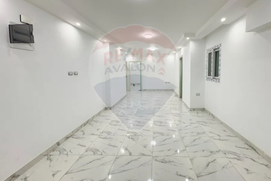 Administrative apartment for rent 100 m Smouha (Bahaa Al Din Al Ghouri St - Brand building)