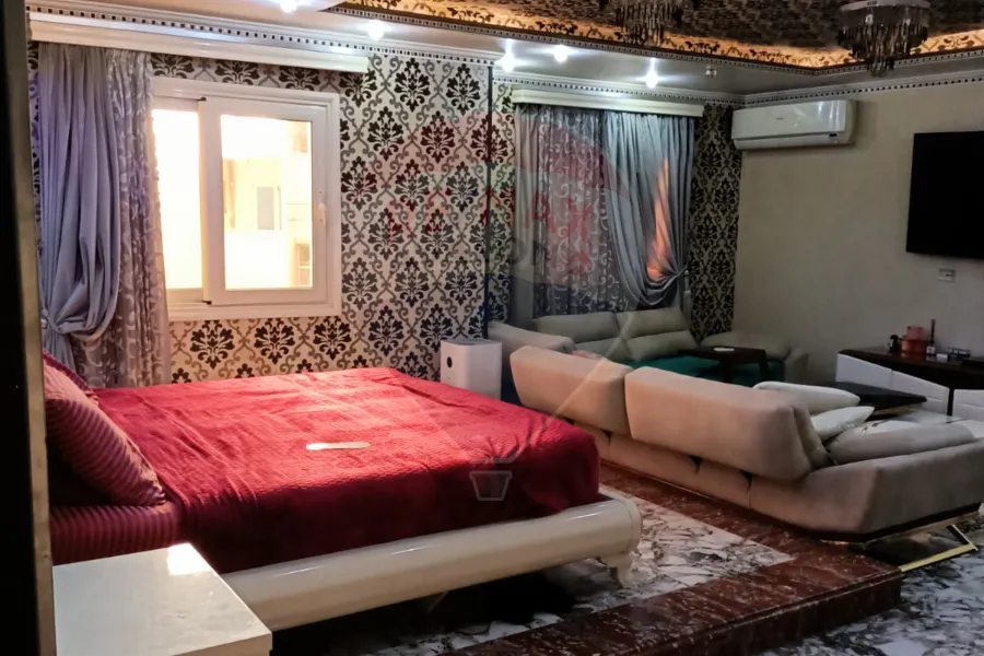 Apartment for sale 330 m Camp Caesar (on the sea)