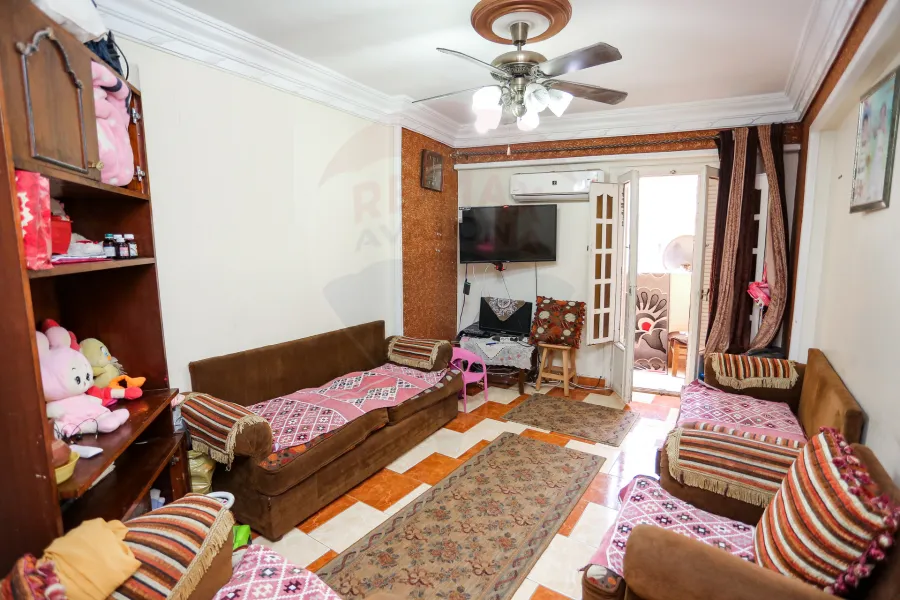 شقة للبيع  170 م جناكليس (ش ذو الفقار)