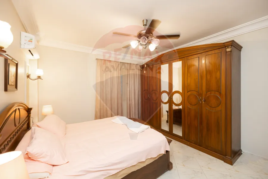 Ground chalet + Garden for Sale north coast (Granada village)