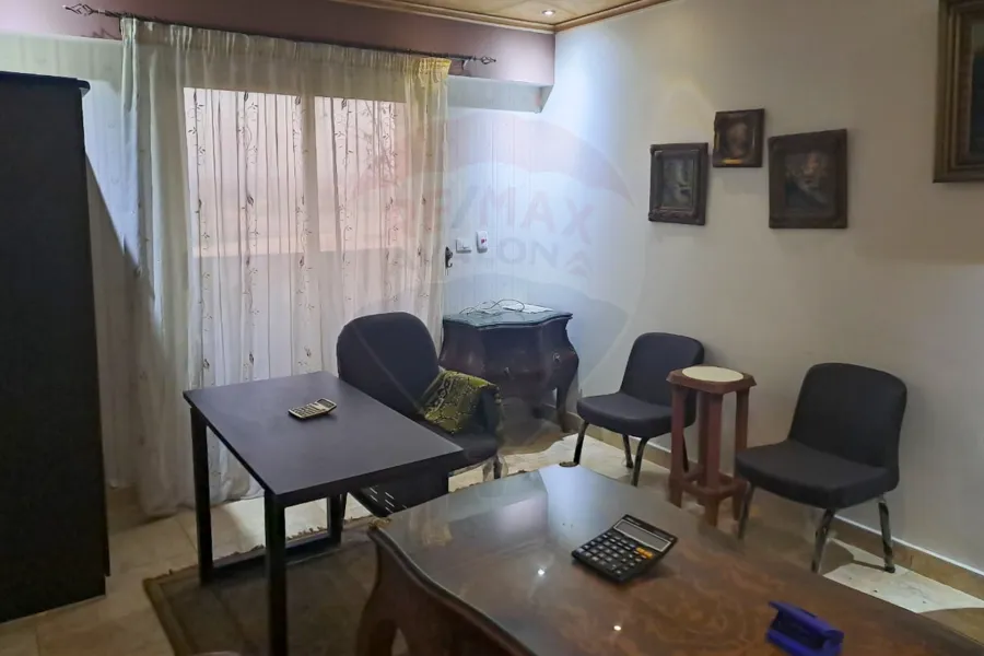 شقة إداري للبيع 150 م سموحة الجديدة (بجوار نادي الإتحاد) - تصلح سكني