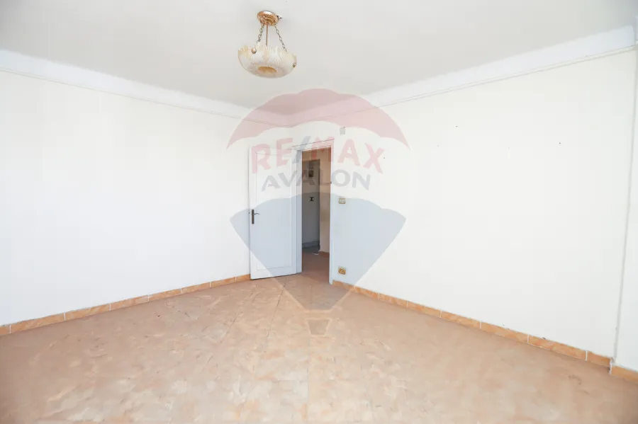 شقة للبيع 134 م صافي فلمنج (خامس نمرة من ش مصطفي كامل)