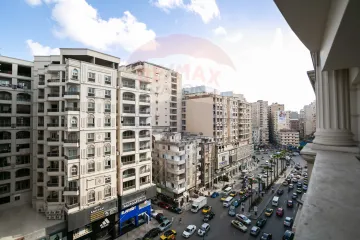 شقة للبيع 205 م سموحه (ش فوزي معاذ الرئيسي)