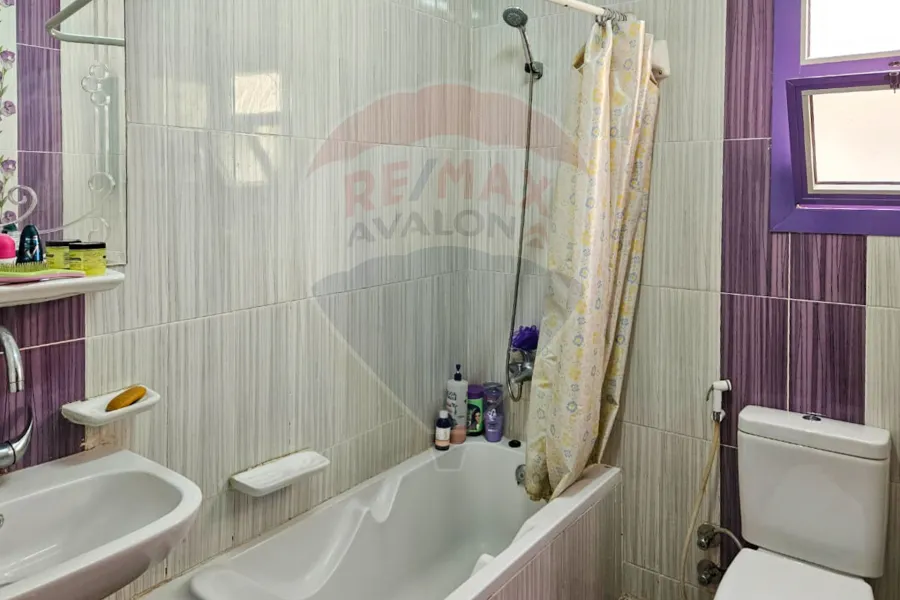 Furnished Apartment for rent 142 m Moharam bek (Al-Baraka towers)