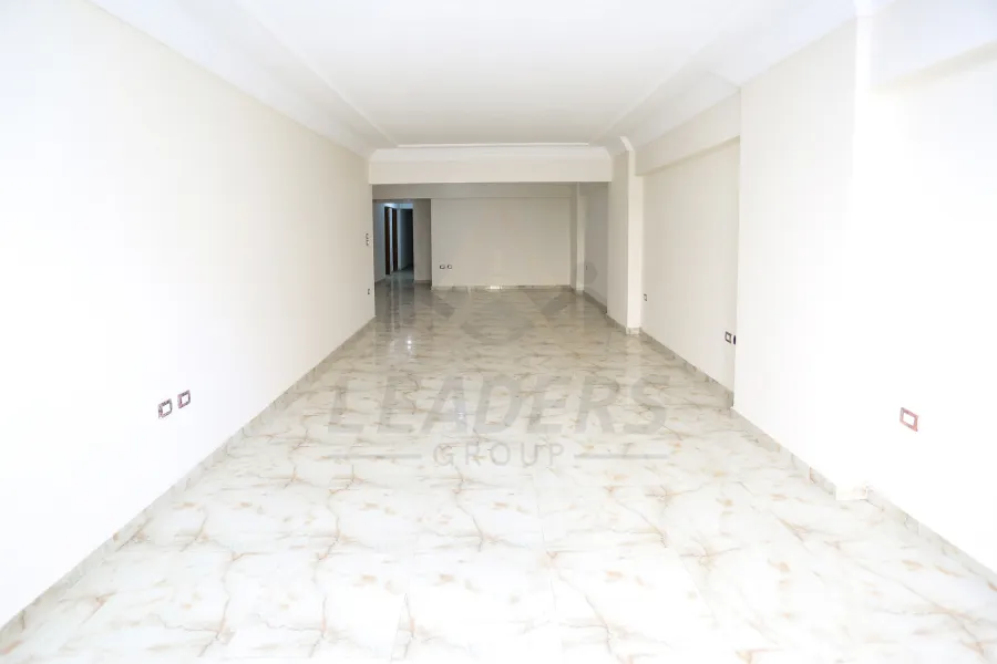 شقه للايجار 280 م جليم (ش مصطفي ماهر)