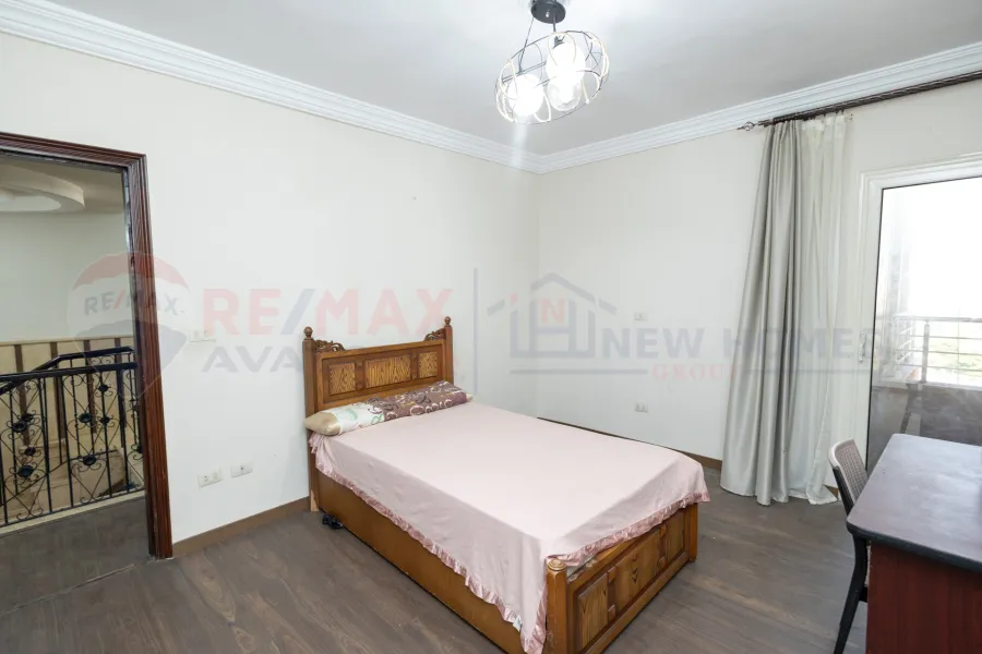 Duplex apartment for sale 320 m Sporting (Ahmed Allam St. - Steps from Abu Qir St.)