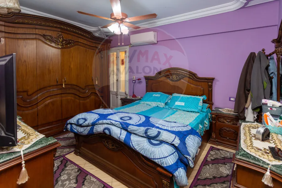 شقة للبيع 131 م سموحة (بجوار جرين تاورز)