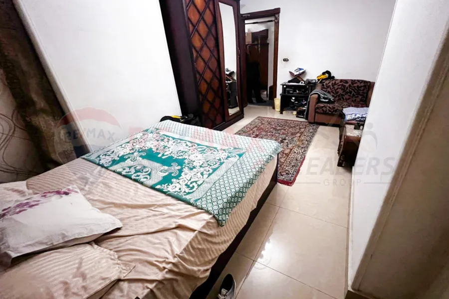 Apartment for sale 225 m in Janaklis (second number from Abu Qir St.)