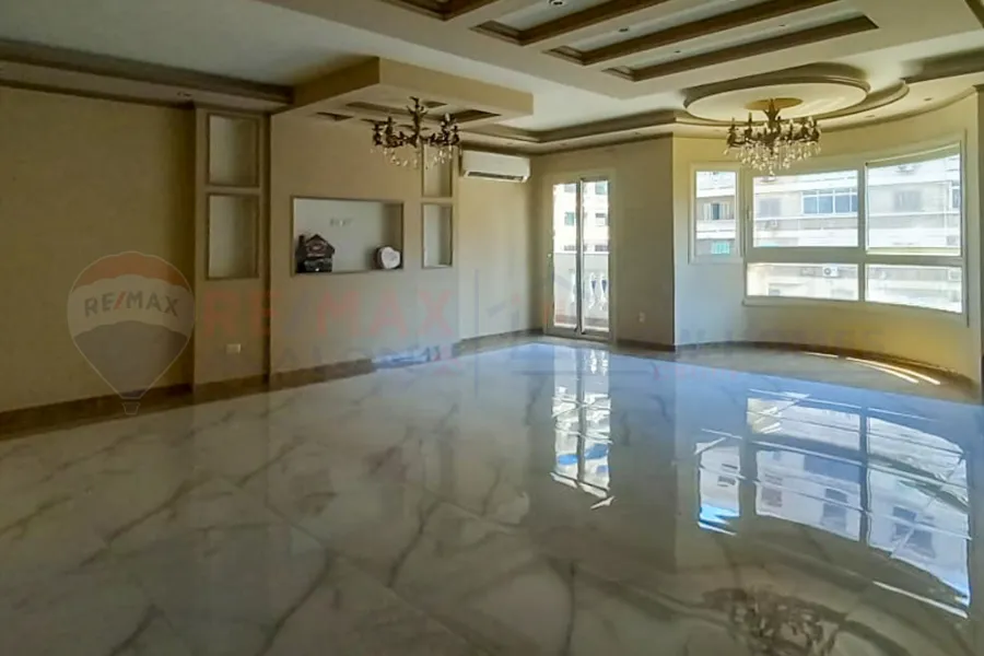 شقة للبيع 205 م رشدي (ش سوريا - برج براند)