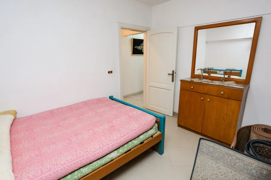 شقة للبيع 145م المندرة (أبراج الحلواني - اعلي كارفور المندرة)