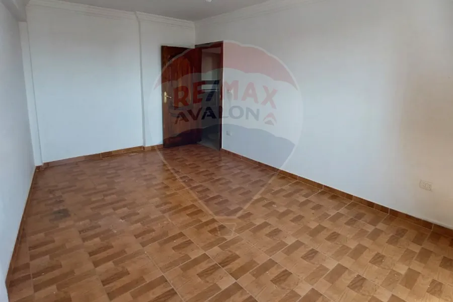 Apartment for sale 154 m Sporting (Al-Hijaz Street)