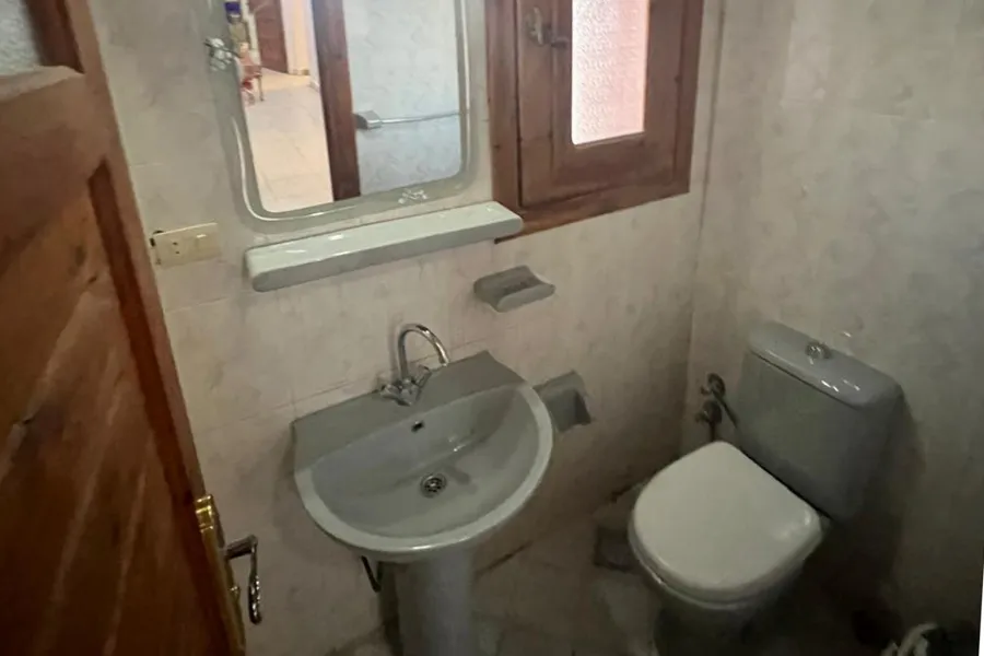 Furnished ground chalet + Garden for rent (Marina 7)