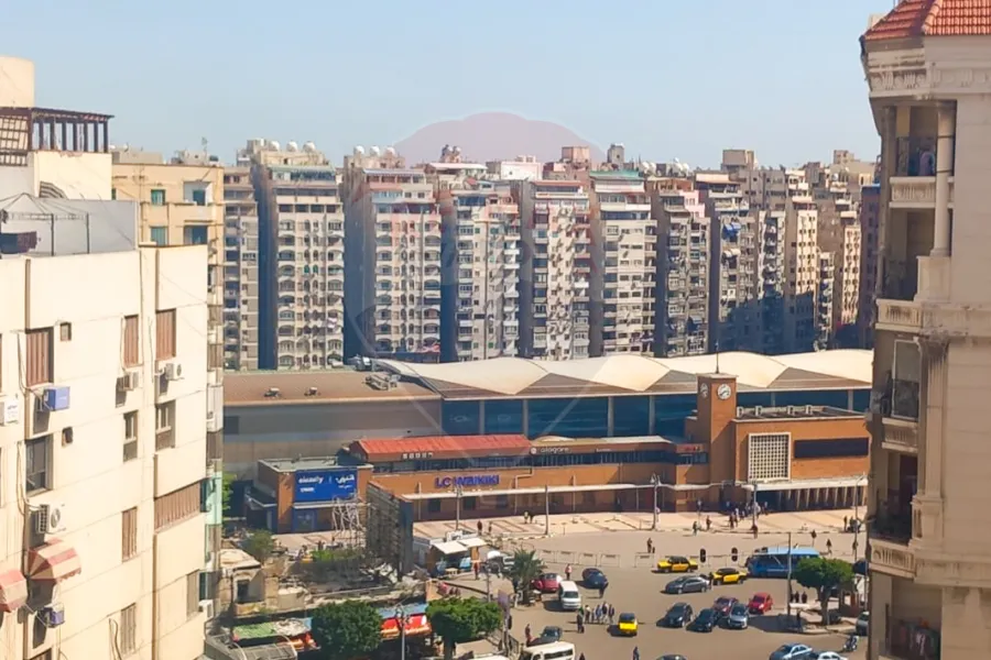 شقة للإيجار 175 م سيدي جابر (ش المشير الرئيسي)