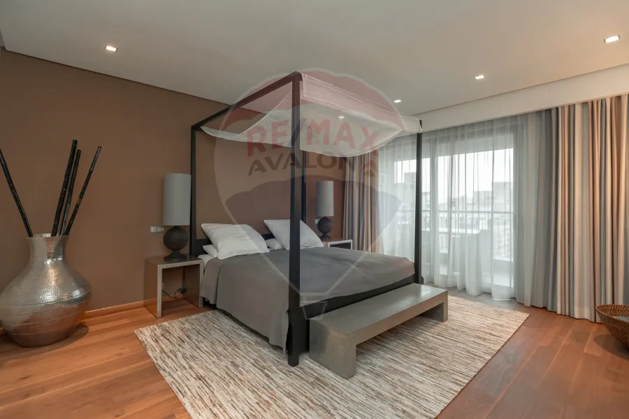 Apartment for sale 365 m San Stefano (Four Seasons)