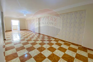 شقة للبيع 140 م سيدي بشر (ش جمال عبدالناصر)