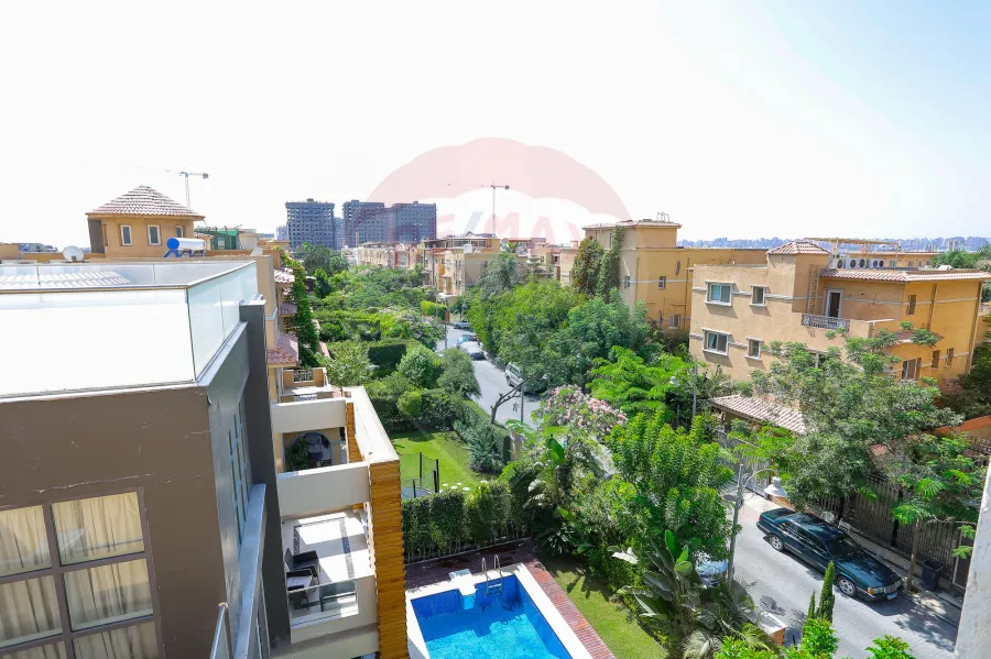 فيلا فاخرة للبيع 430 م (كومباوند ميروزا)