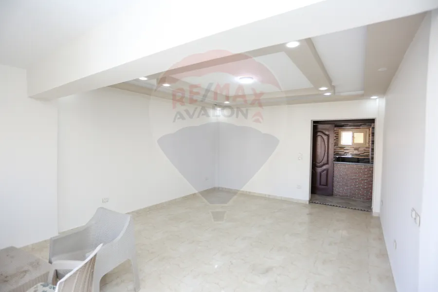 Chalet + Roof for Sale (Badr Village) 344 m