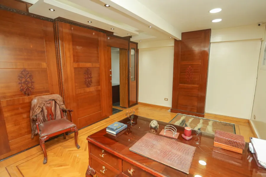 Mezzanine Commercial for sale 133 Bolkly (Abdelhamid Abbady St.)