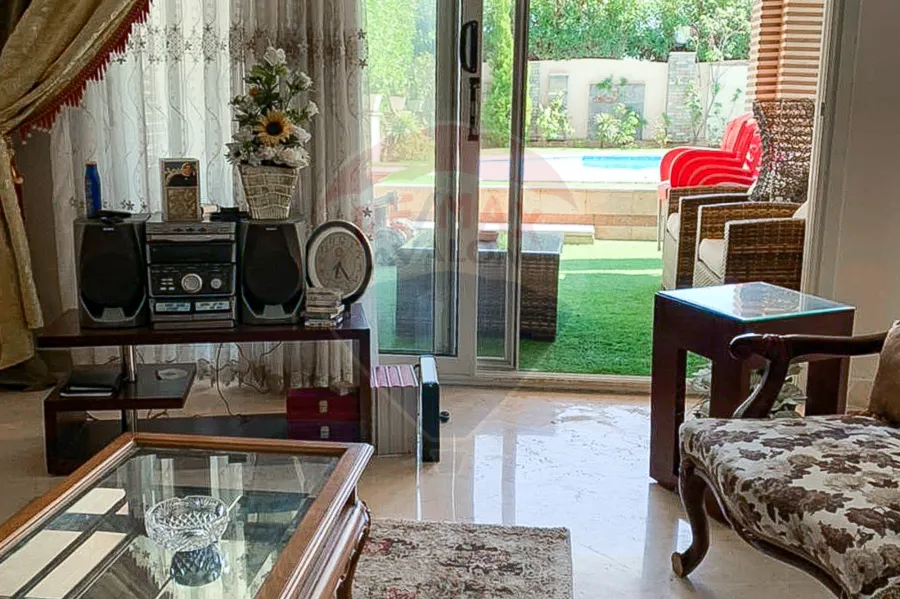 فيلا توين هاوس للبيع 370 م كينج مريوط  ( كومباوند أليكس ويست - منطقة انطونيادس)