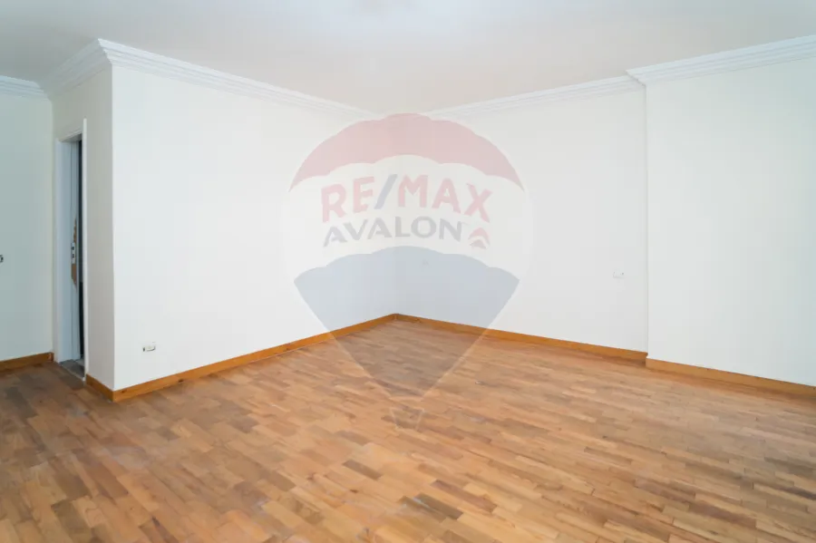 Apartment for Sale 272 m Smouha (Admon Fermon St)