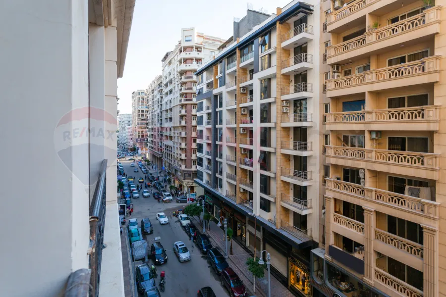 شقة للبيع 204 م سموحه (ش بهاء الدين الغتوري - عمارة براند)