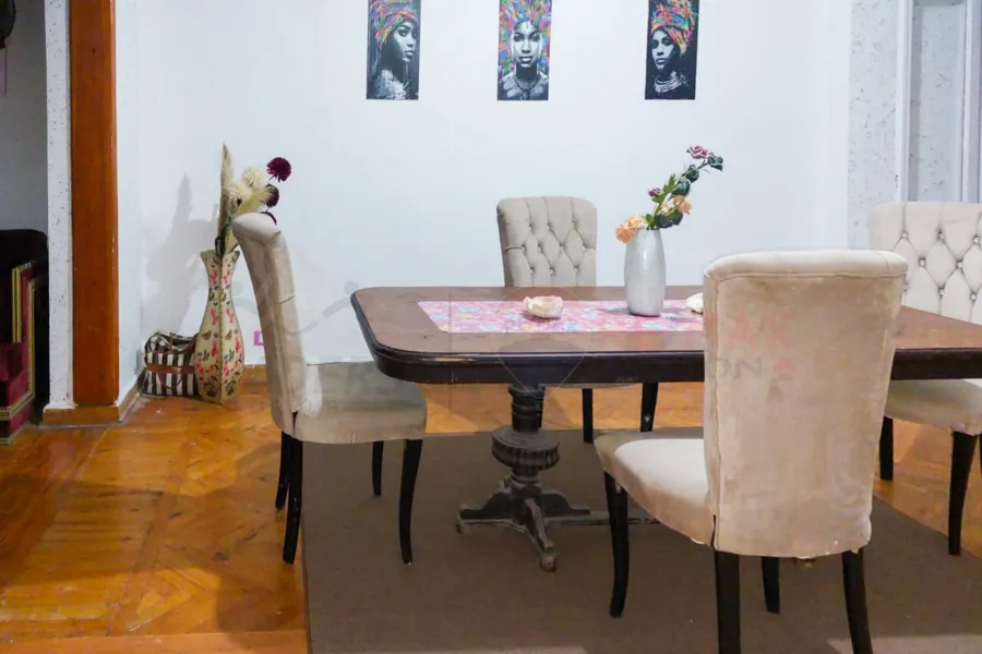 Furnished apartment for rent 175 m Saba Pasha (directly on the sea)