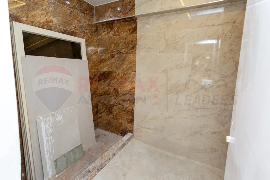 شقة للبيع 135 م سابا باشا (ش المنصورة)