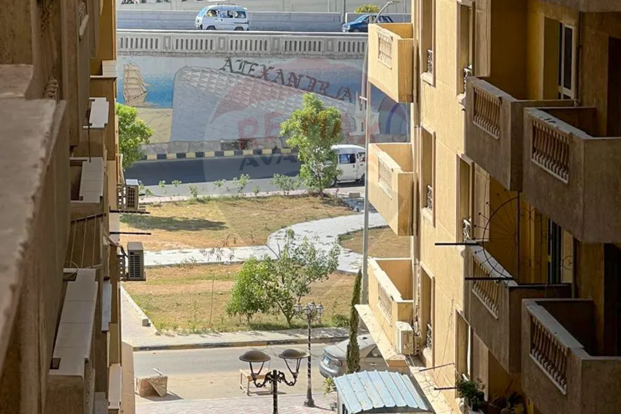 شقة للبيع 136 م سموحة (كومباوند اتحادية انطونيادس)