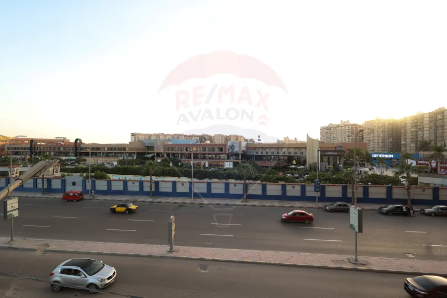 Adminstrative unit for sale 2,300 m Smouha (May 14 Bridge - in front of Green Plaza)